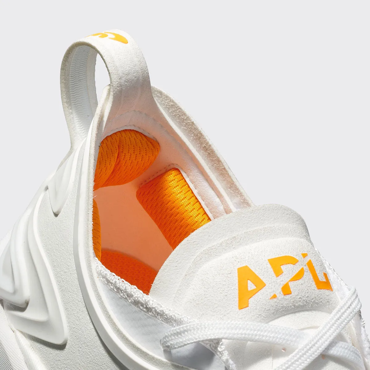 APL  McLaren HySpeed White / McLaren Orange