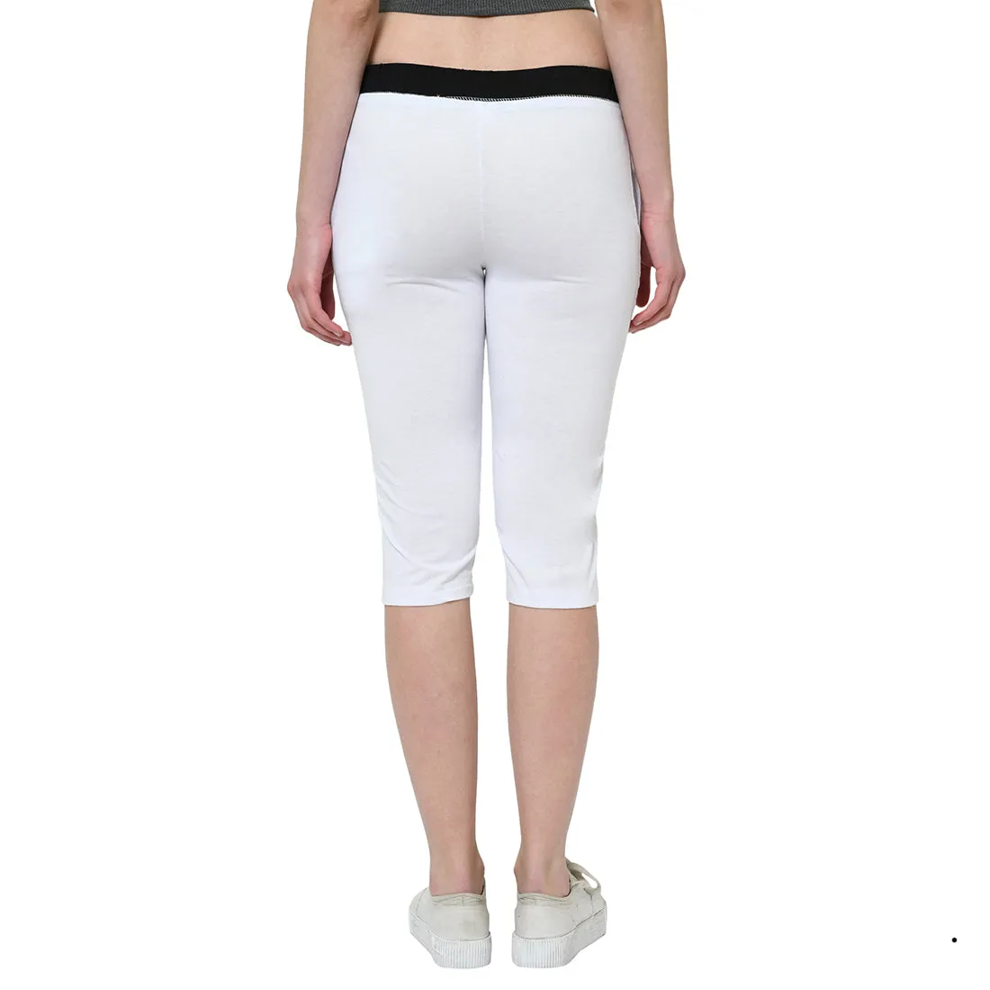 Vimal Jonney White 3/4th Capri for Women